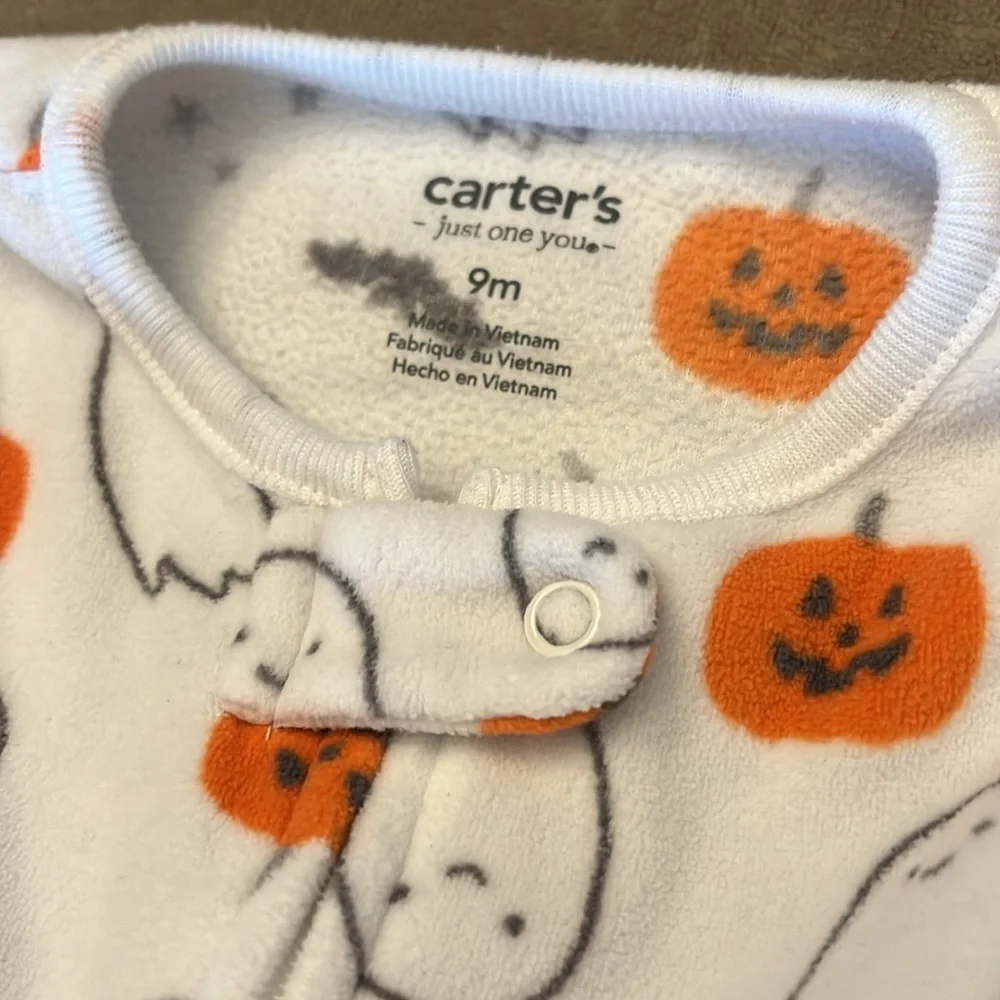 ❤️2 for 10$❤️ Carter’s Fleece Halloween Double Zip Sleeper, 9 Months